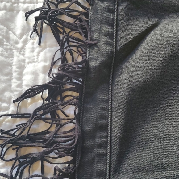 Gray skinny jeans with black fringe - Picture 2 of 5